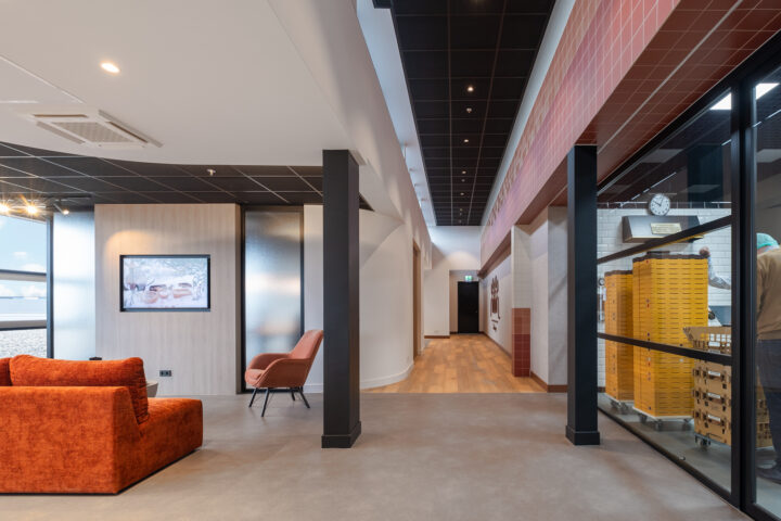 ETK licht - Bakkerij Visser-Alphen ad Rijn-12 ETK licht - Bakkerij Visser Alphen aan den Rijn